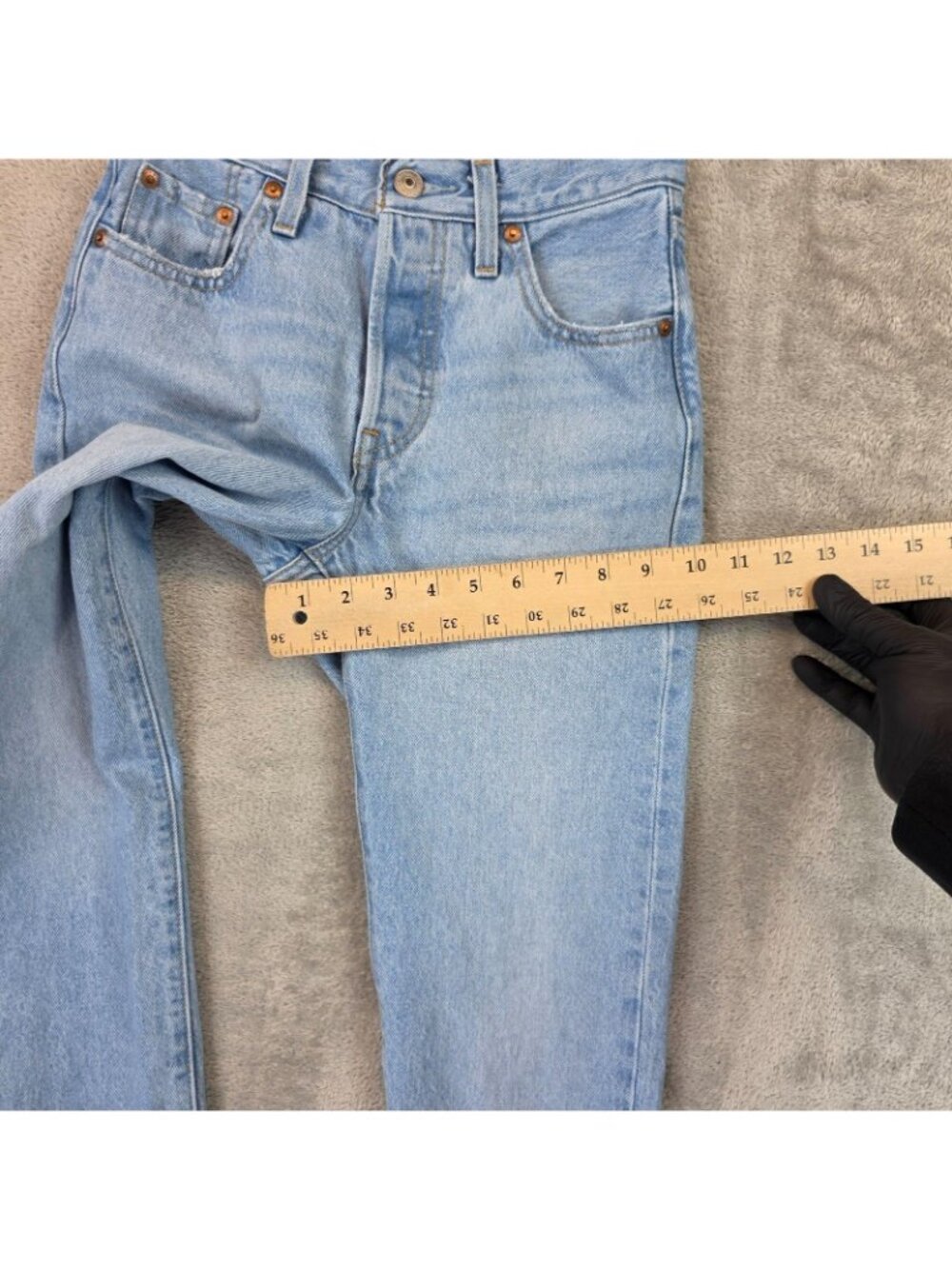 Levis Premium 501 Straight Jeans Womens W23 Blue Light Wash High Rise Denim - Picture 13 of 16